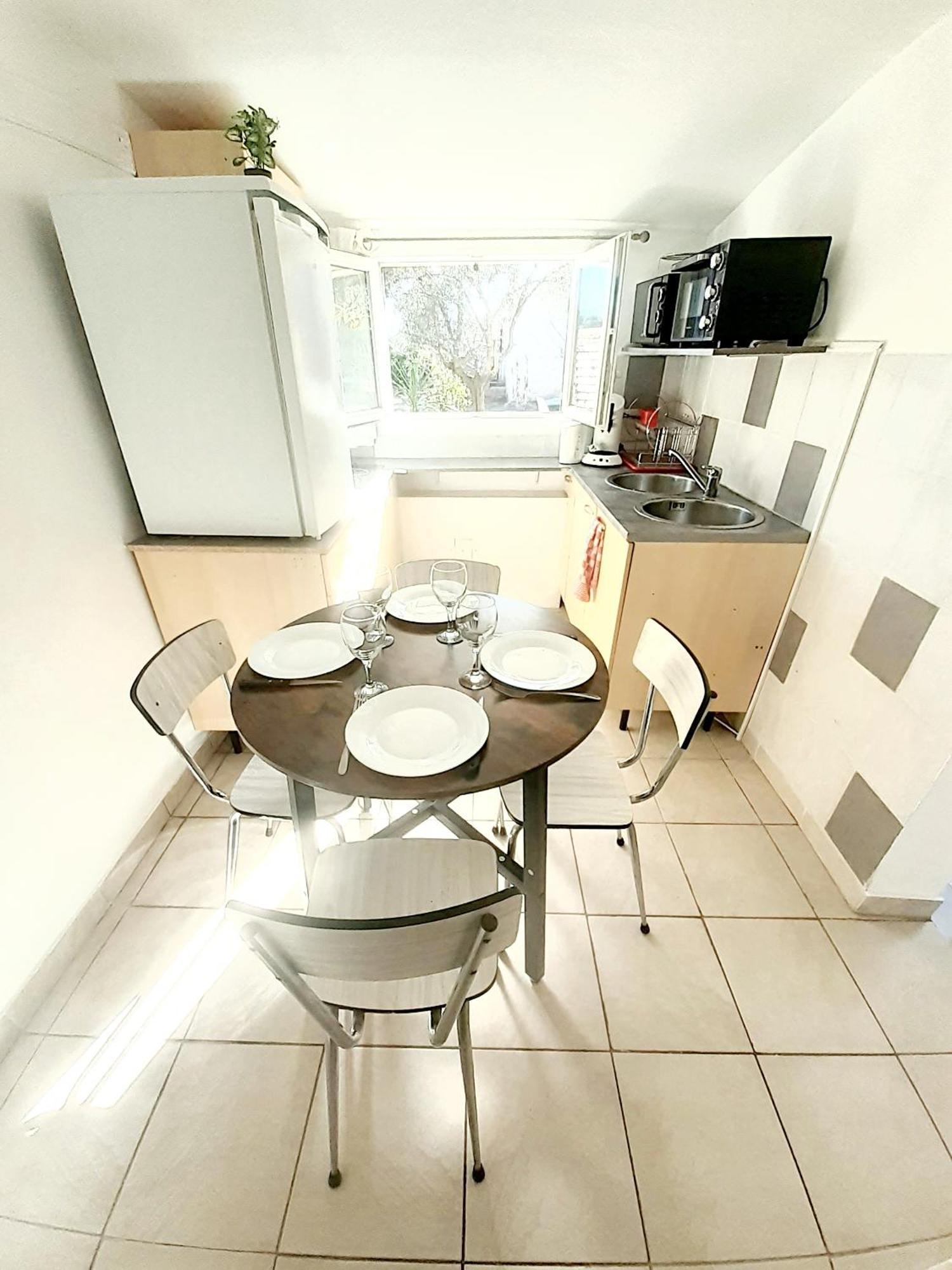 Hotes'Octon Buitenkant foto